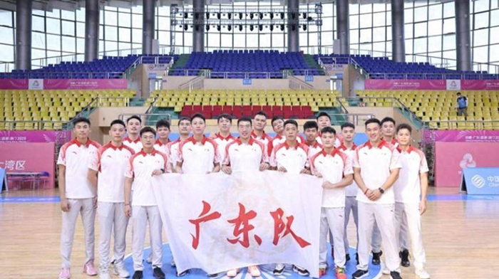 外援高分统治赛场 CBA联赛隐忧浮现