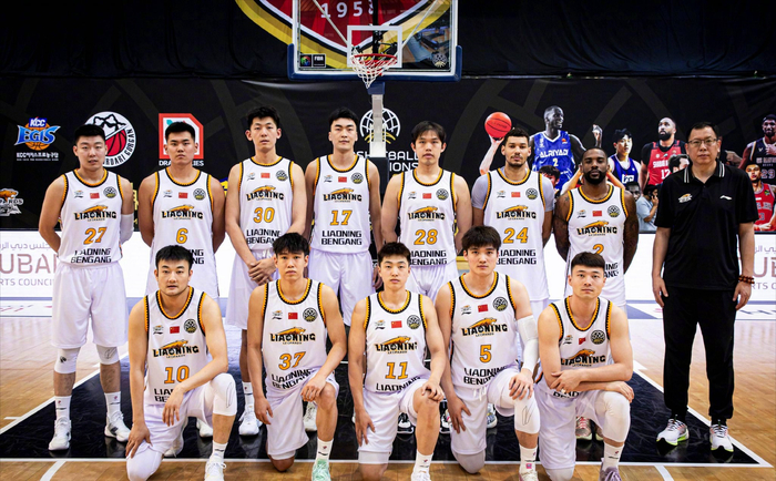 外援高分统治赛场 CBA联赛隐忧浮现